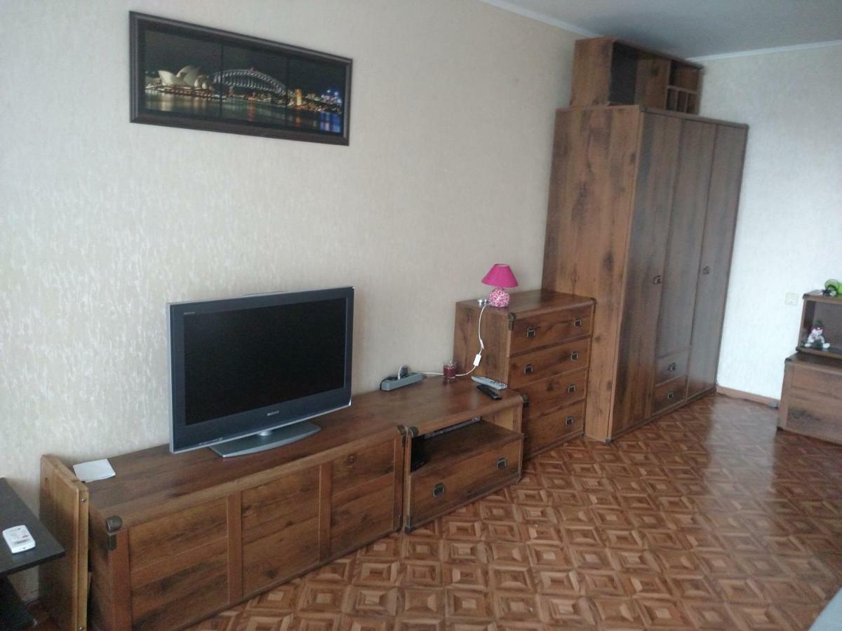 Двокімнатна Квартира Yuzhne Ngoại thất bức ảnh