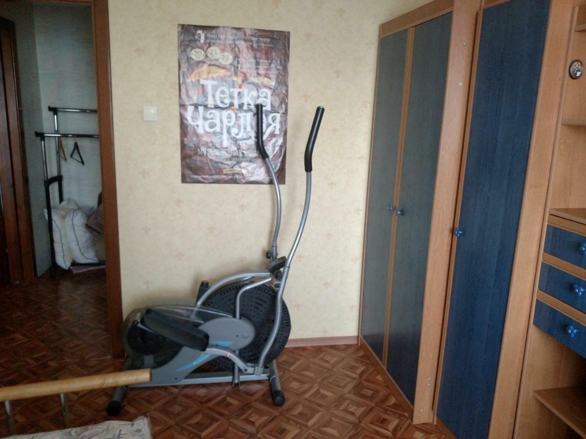 Двокімнатна Квартира Yuzhne Ngoại thất bức ảnh