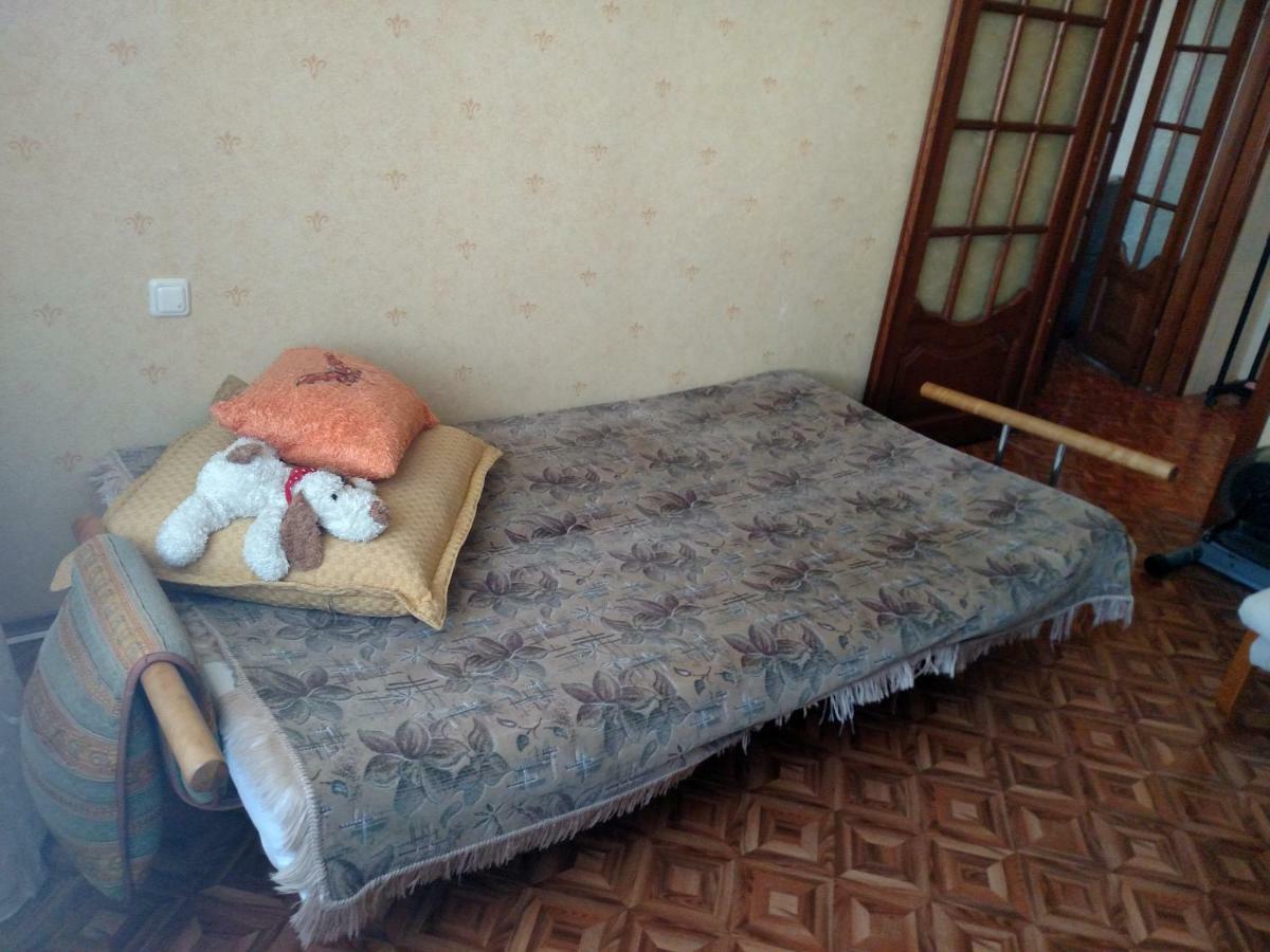 Двокімнатна Квартира Yuzhne Ngoại thất bức ảnh